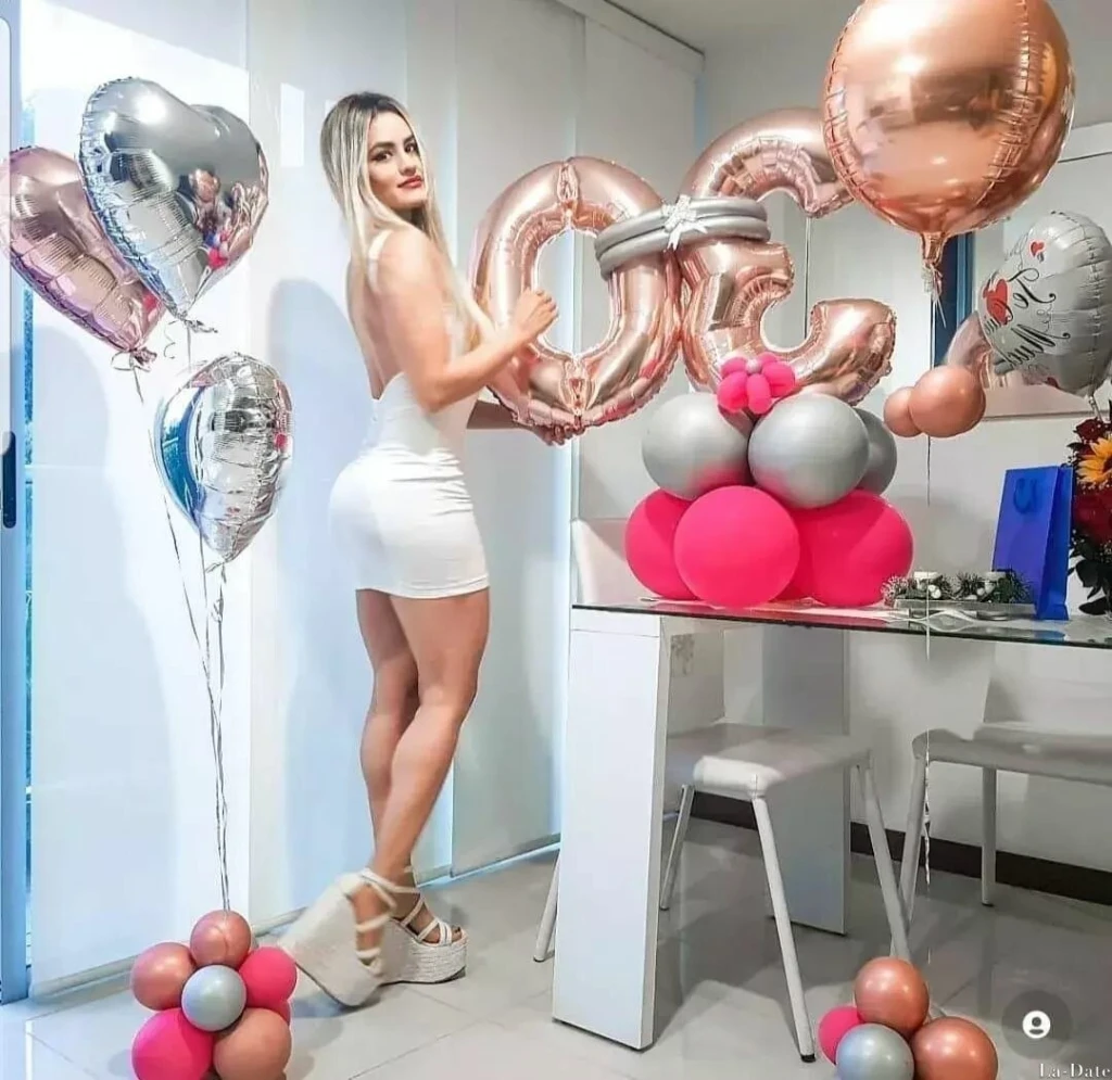 Alejandra Profile image 1