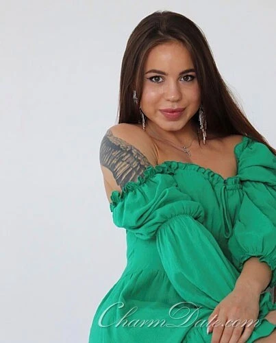 Anastasia, 22