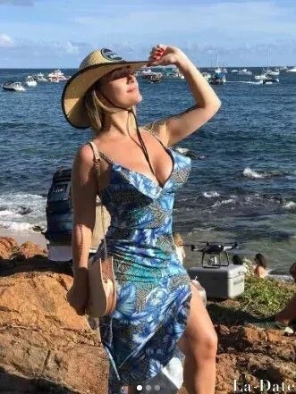Leticia Profile image 4