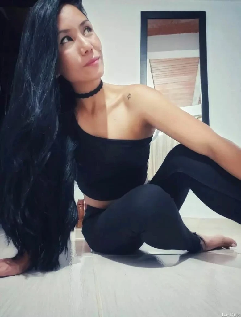 Vanessa Profile image 3